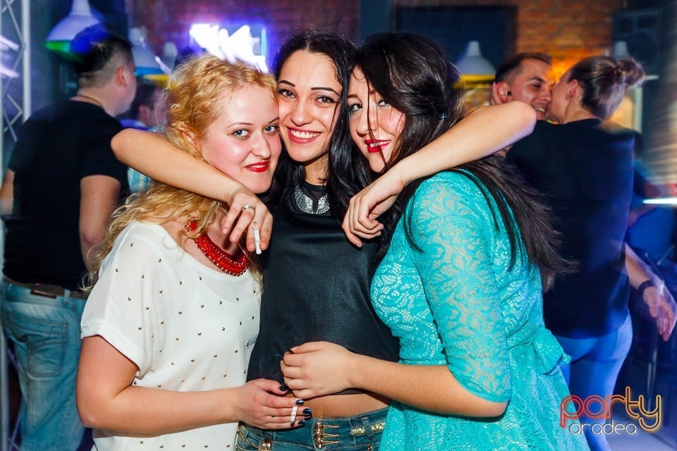 Party în Juice, Juice