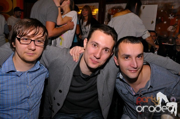 Party în Juice, Juice