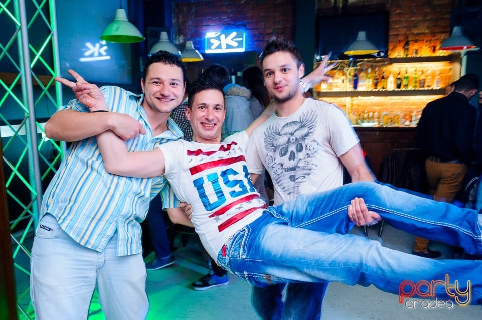 Party în Juice, Juice