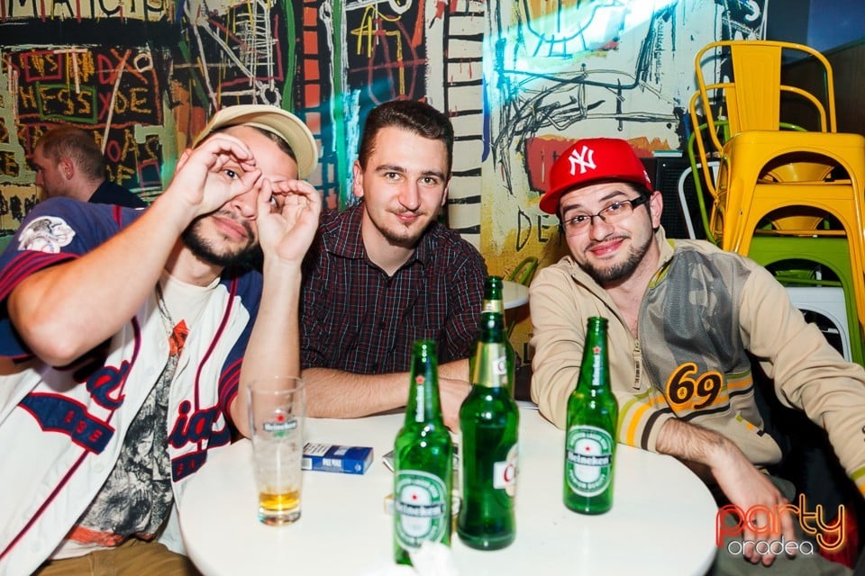 Party în Juice, Juice