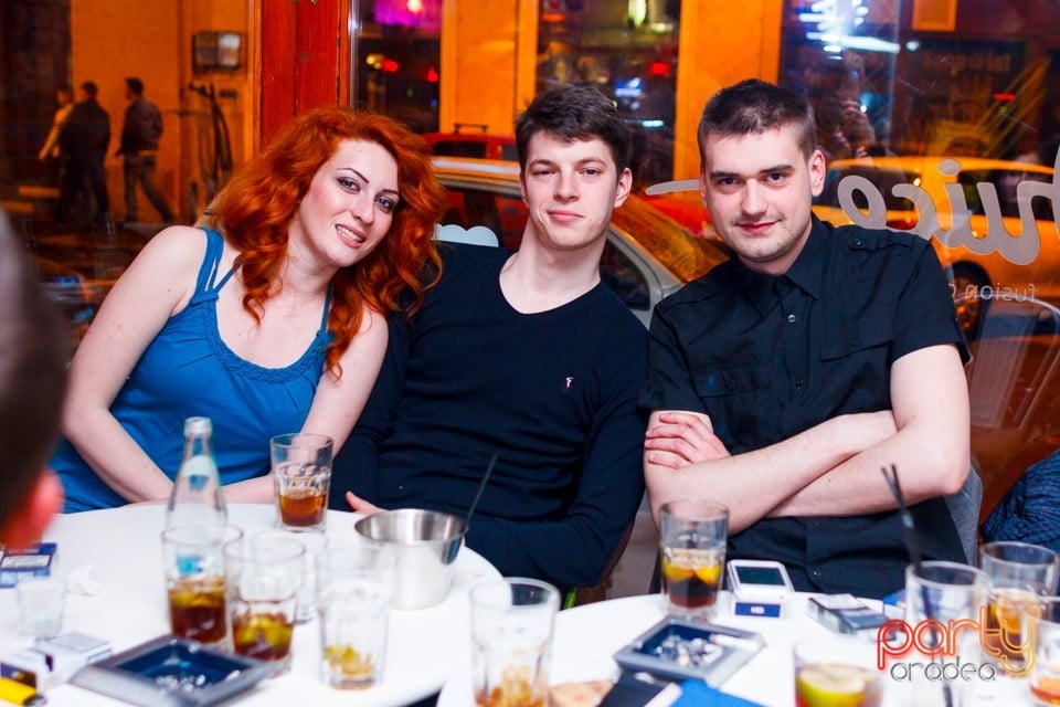 Party în Juice, Juice