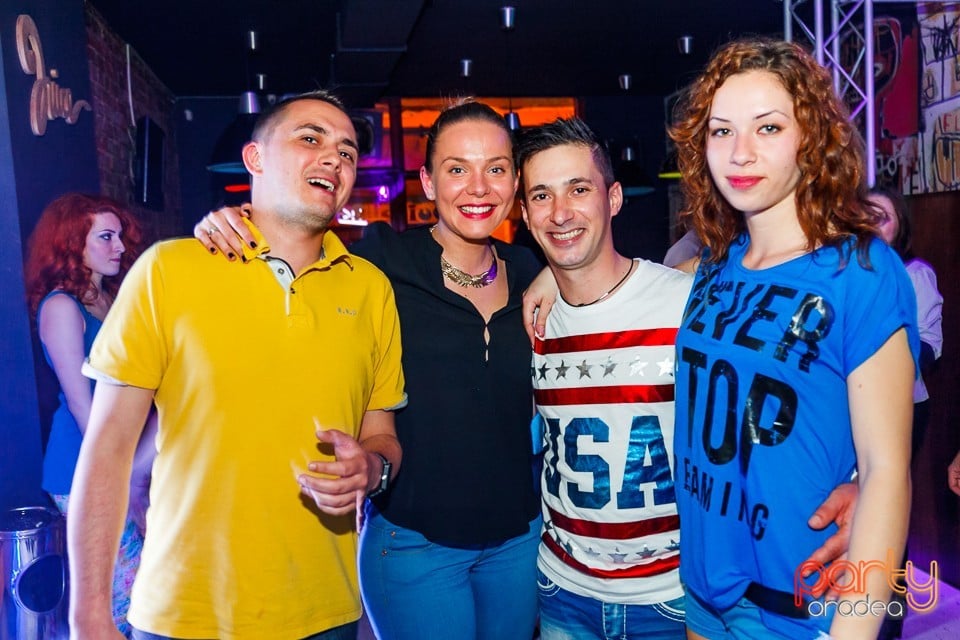 Party în Juice, Juice