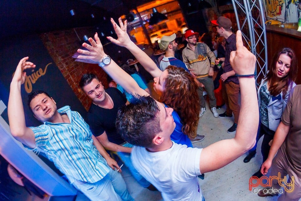 Party în Juice, Juice