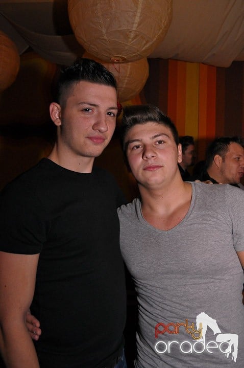 Party în Juice, Juice