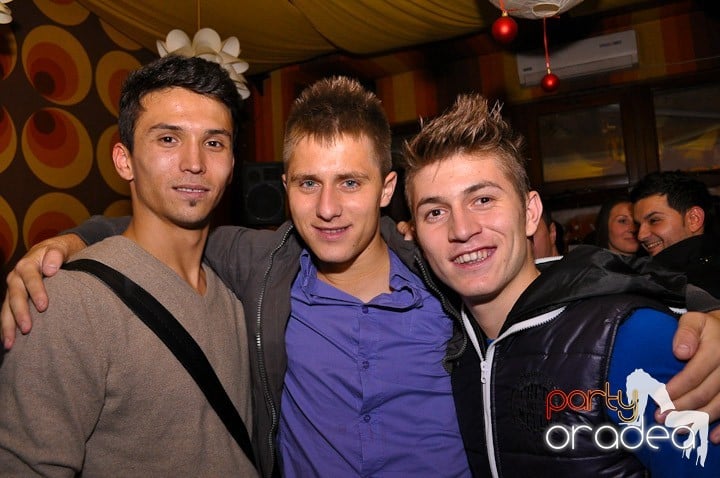 Party în Juice, Juice