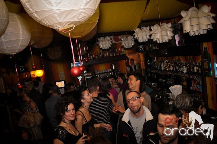 Party în Juice, Juice