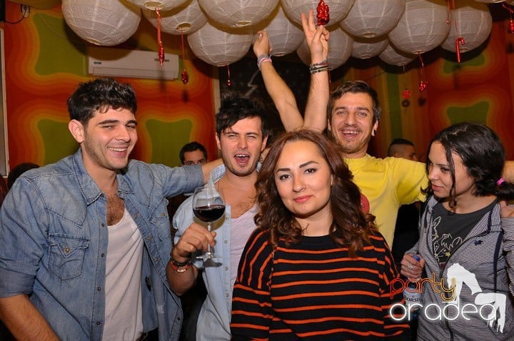 Party în Juice, Juice
