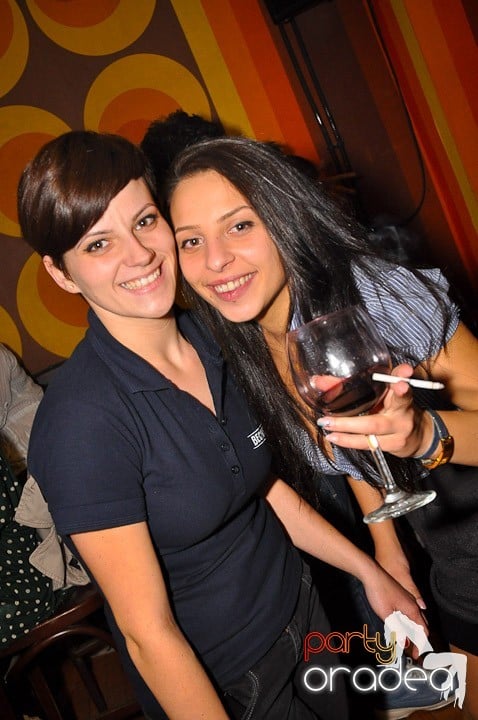 Party în Juice, Juice