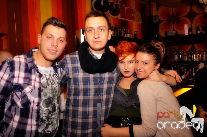 Party în Juice, Juice