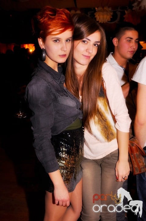 Party în Juice, Juice