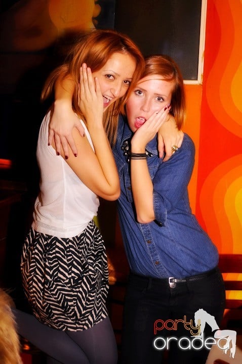 Party în Juice, Juice