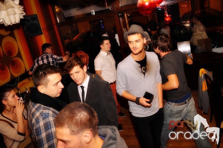 Party în Juice, Juice