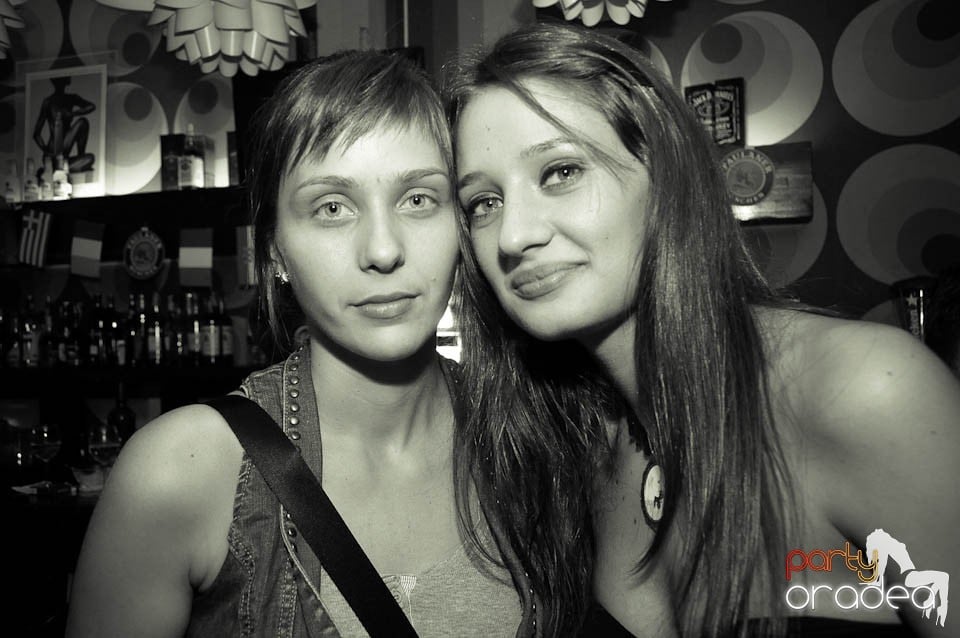 Party în Juice, Juice
