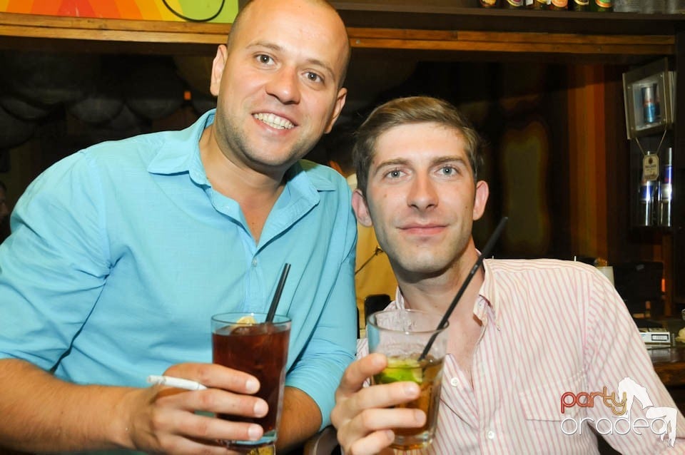 Party în Juice, Juice