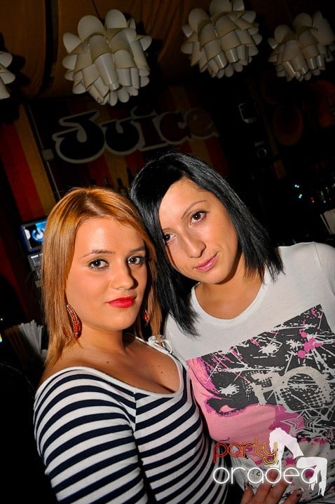 Party în Juice, Juice