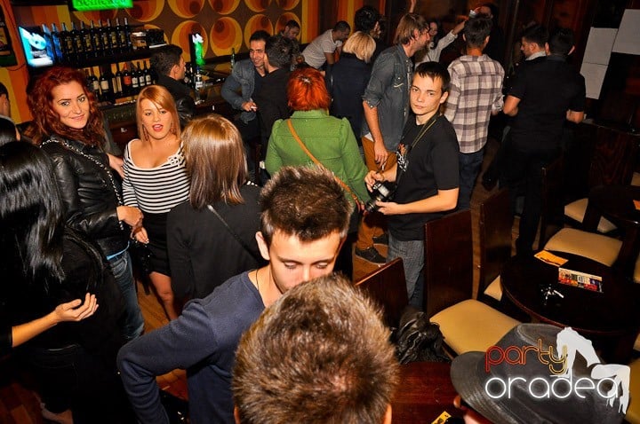 Party în Juice, Juice