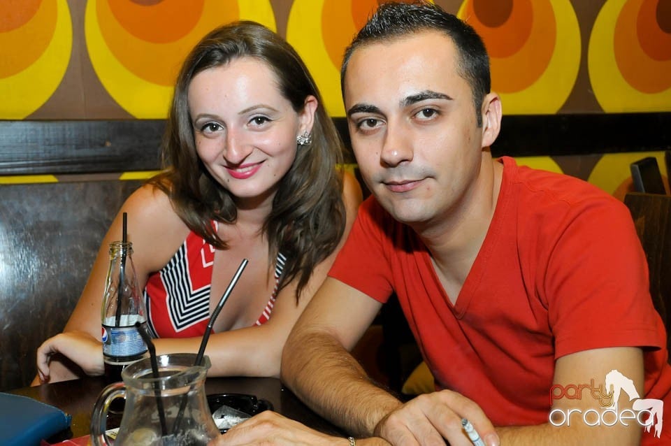 Party în Juice, Juice