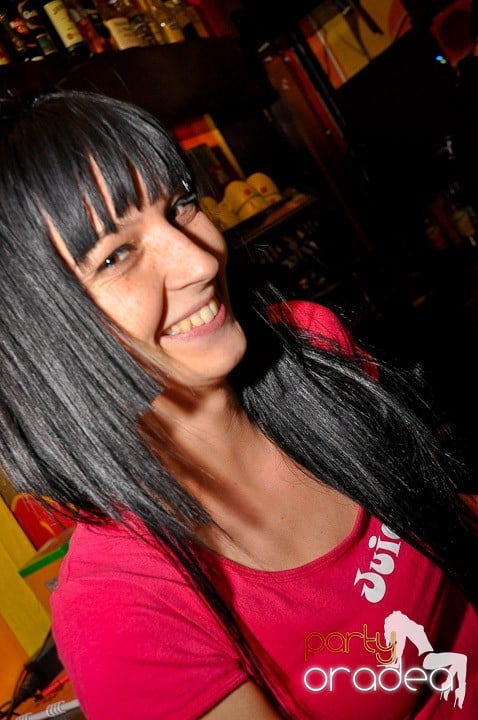 Party în Juice, Juice