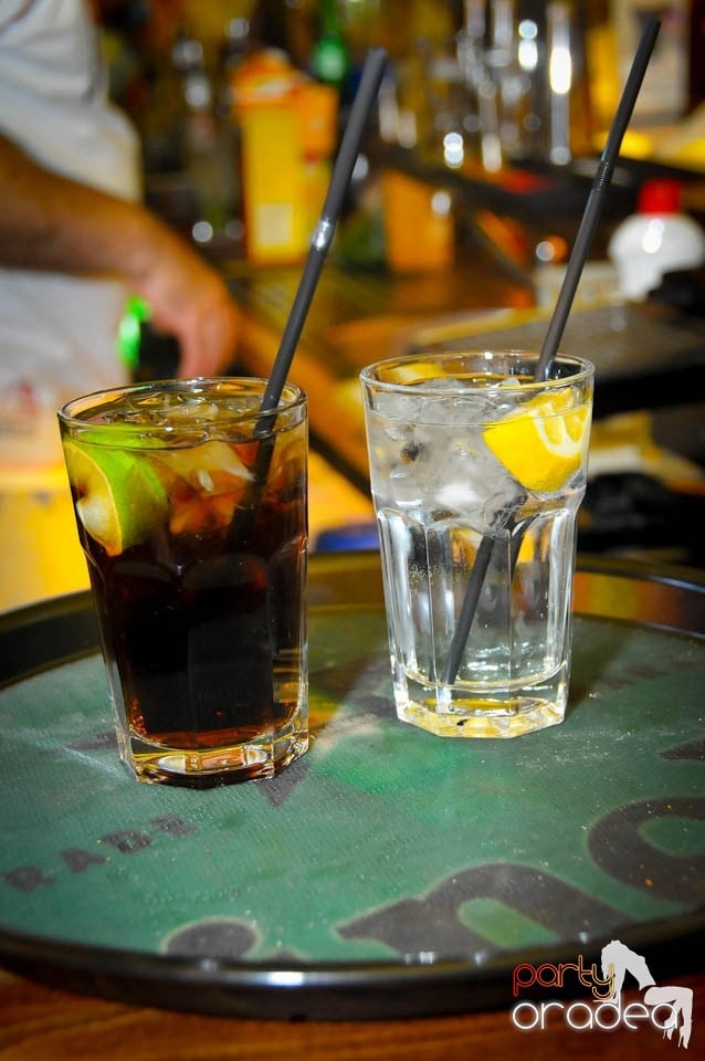 Party în Juice, Juice