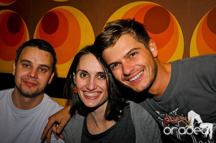 Party în Juice, Juice