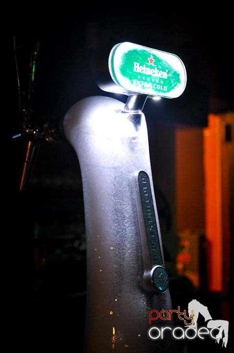 Party în Juice, Juice