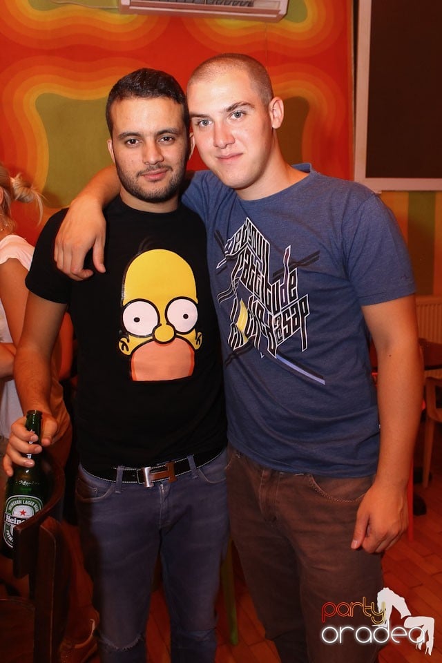 Party în Juice, Juice