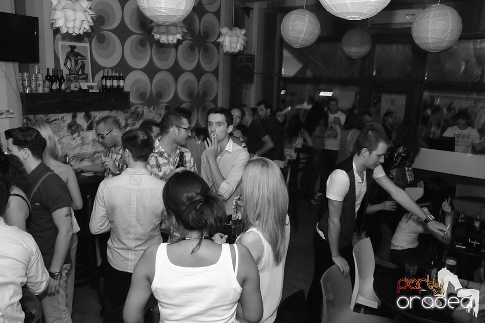 Party în Juice, Juice