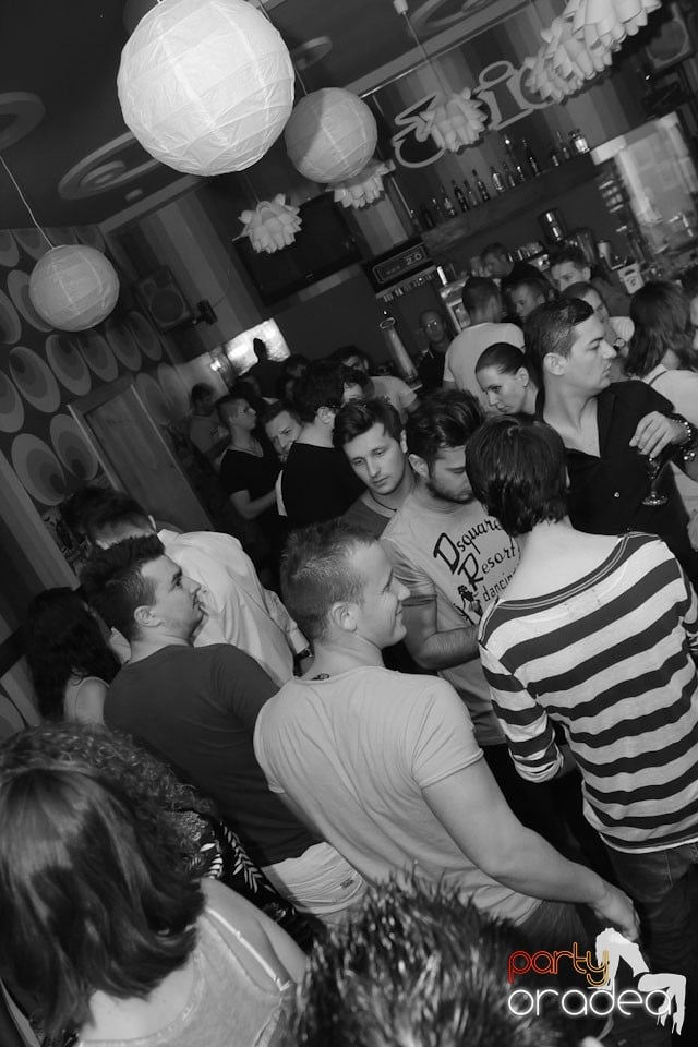 Party în Juice, Juice