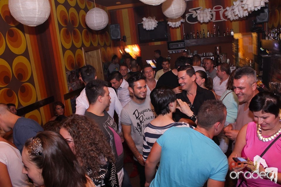 Party în Juice, Juice