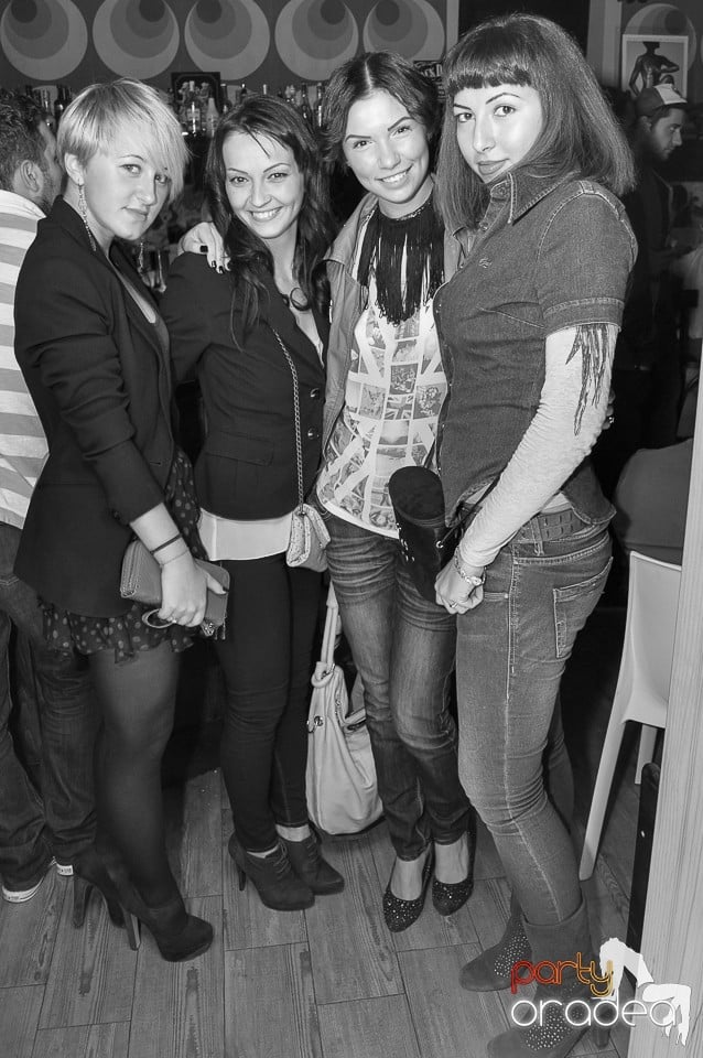 Party în Juice, Juice