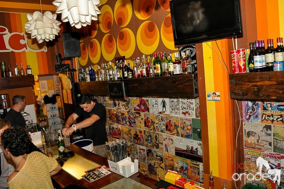 Party în Juice, Juice