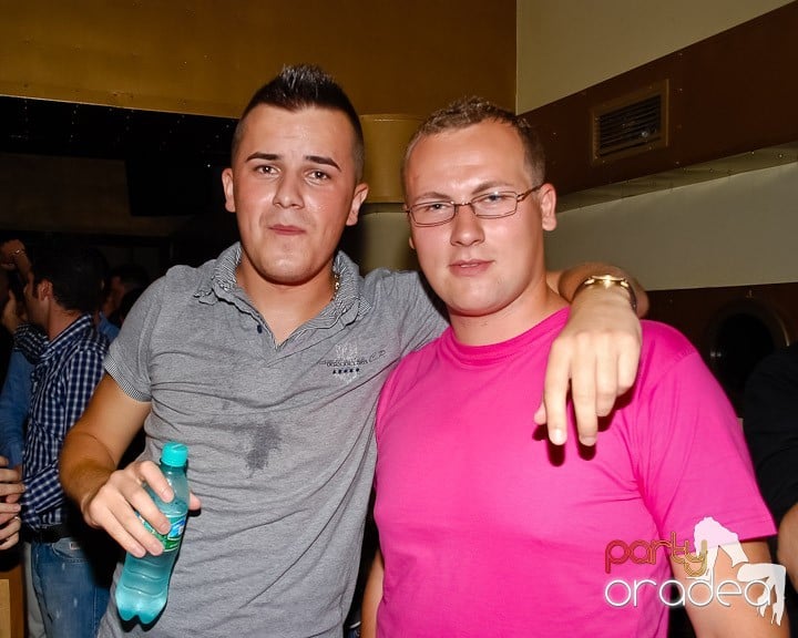 Party în Yellow Submarine, 