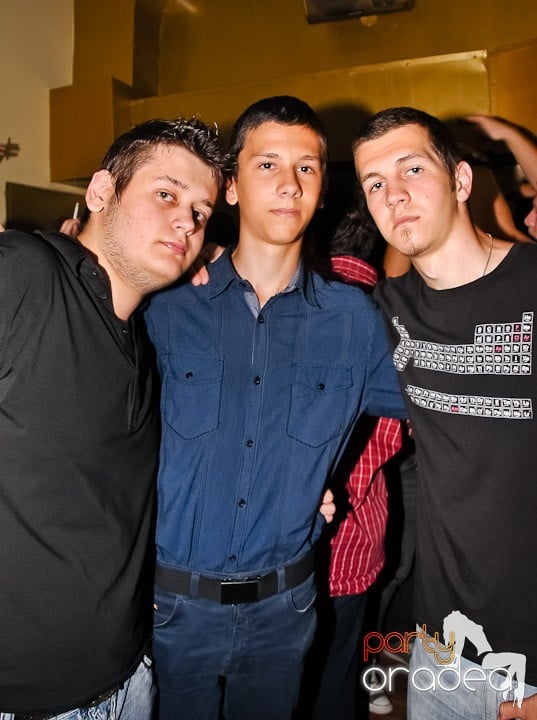 Party în Yellow Submarine, 