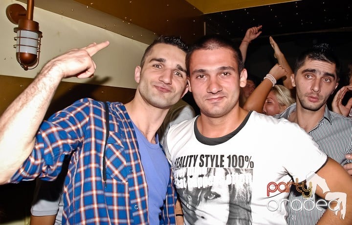 Party în Yellow Submarine, 