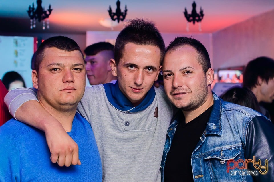 Party în Zona Club, 