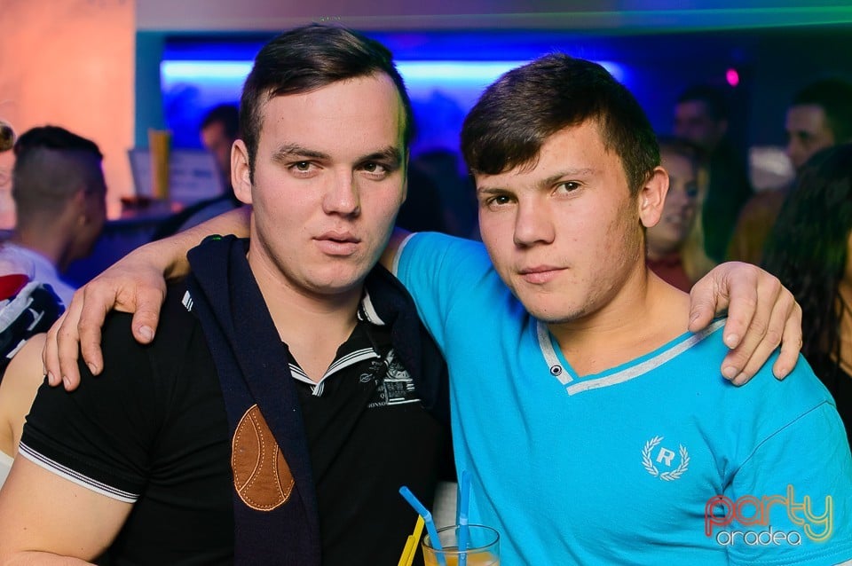 Party în Zona Club, 