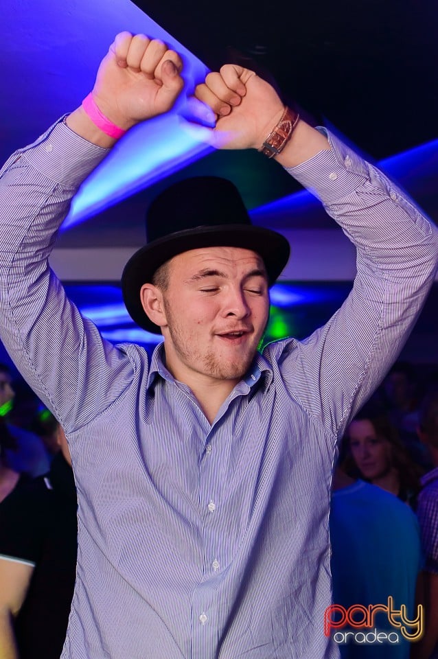 Party în Zona Club, 