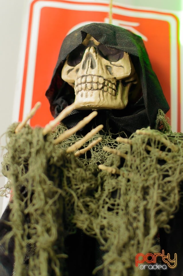 Party în Zona Club, 