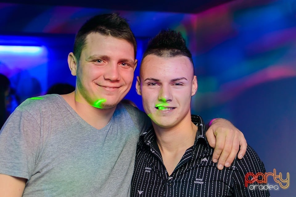 Party în Zona Club, 