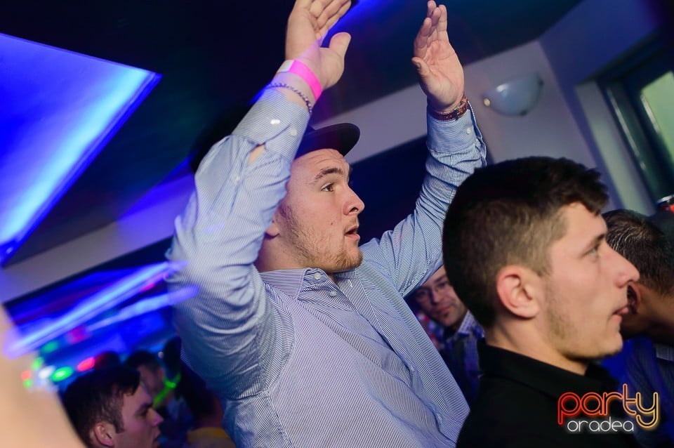 Party în Zona Club, 