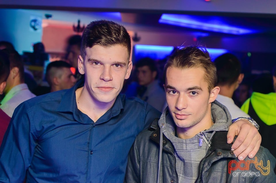 Party în Zona Club, 