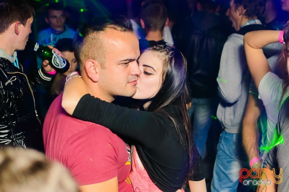 Party în Zona Club, 