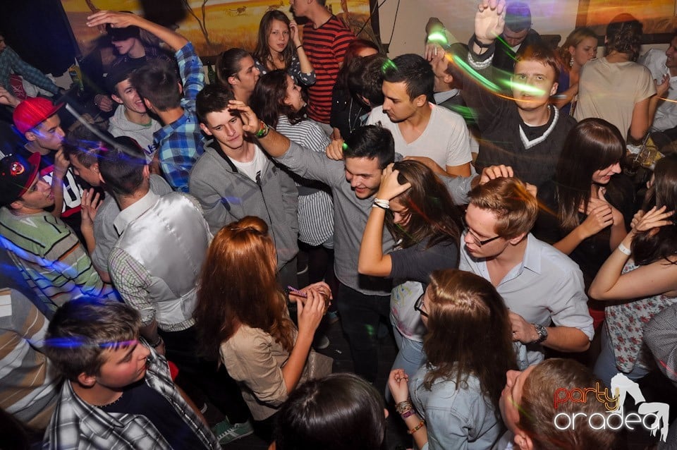 Party în Zulu Caffe, Zulu Caffe