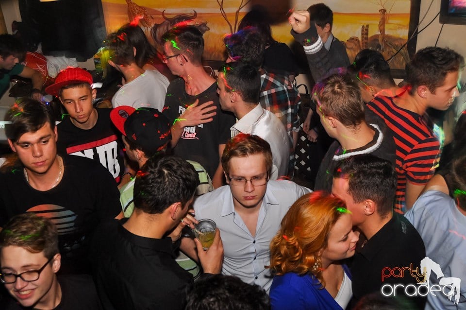 Party în Zulu Caffe, Zulu Caffe