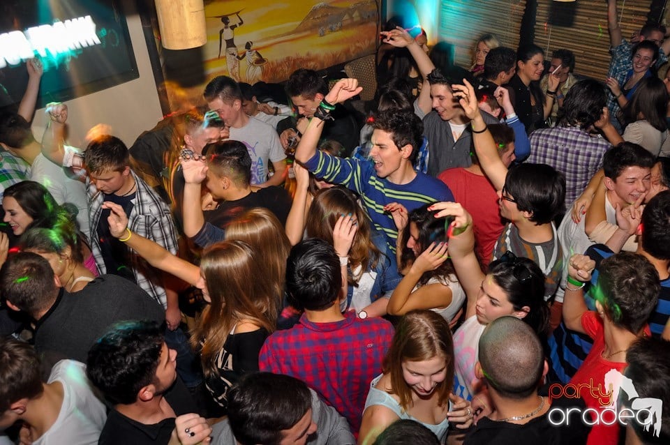 Party în Zulu Caffe, Zulu Caffe