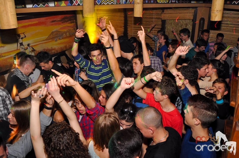 Party în Zulu Caffe, Zulu Caffe