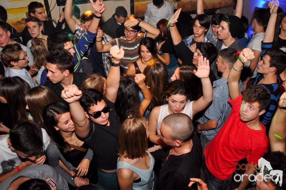 Party în Zulu Caffe, Zulu Caffe