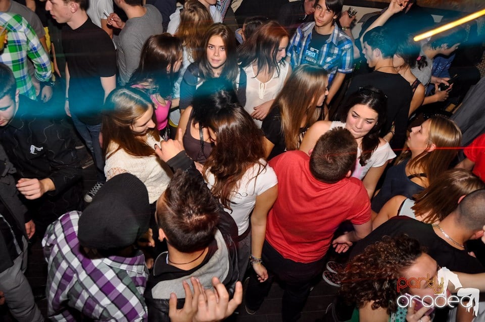 Party în Zulu Caffe, Zulu Caffe