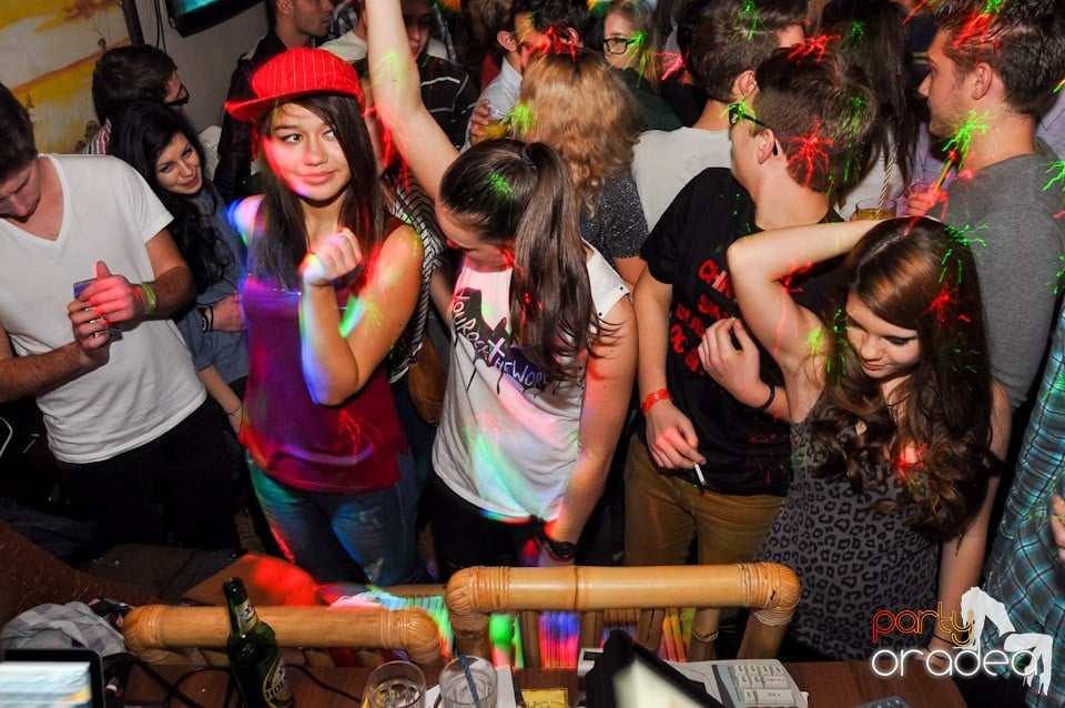 Party în Zulu Caffe, Zulu Caffe