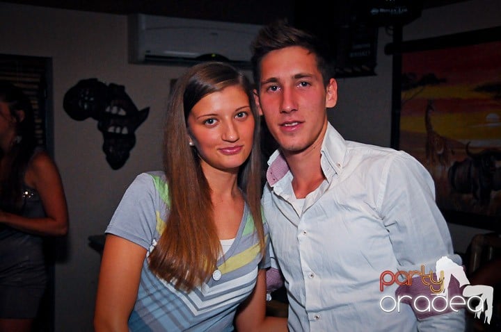 Party în Zulu Caffe, Zulu Caffe